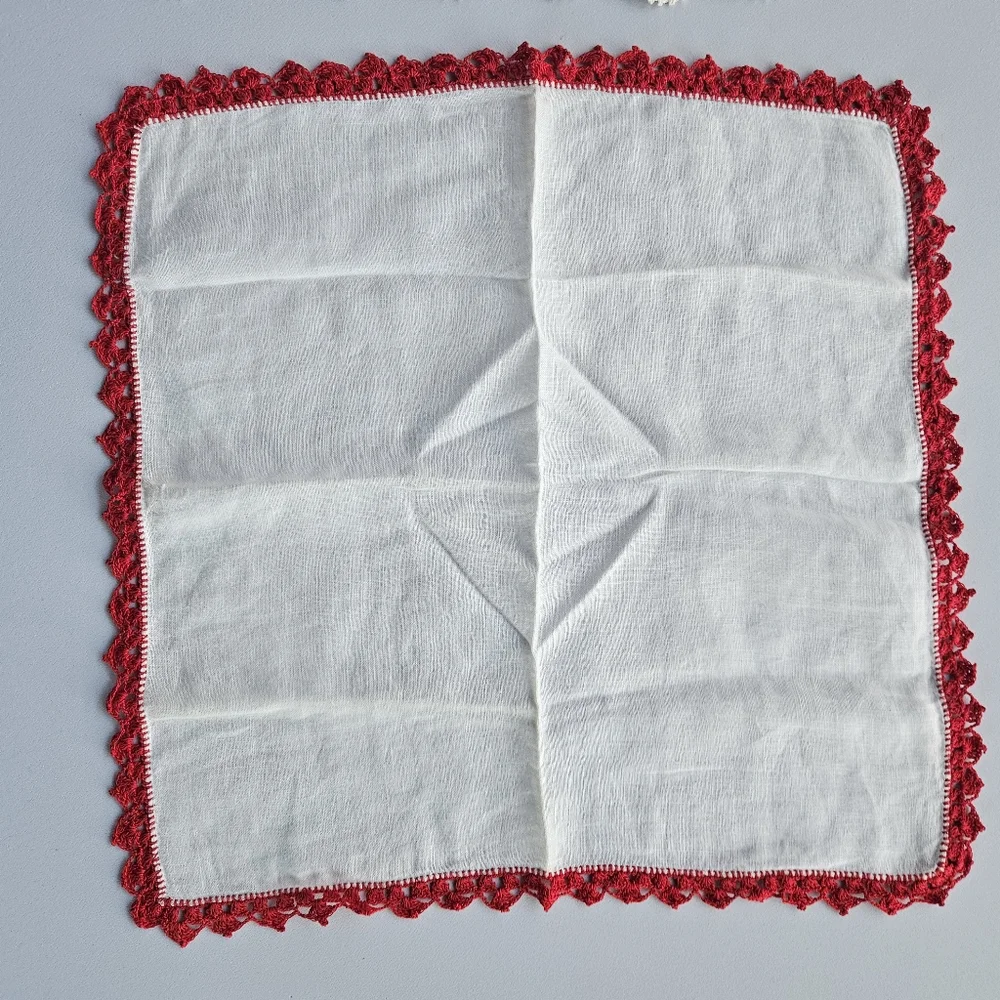 VTG Handmade Crochet Border Edge Red & Brown Cotton Hankies | SZ 12